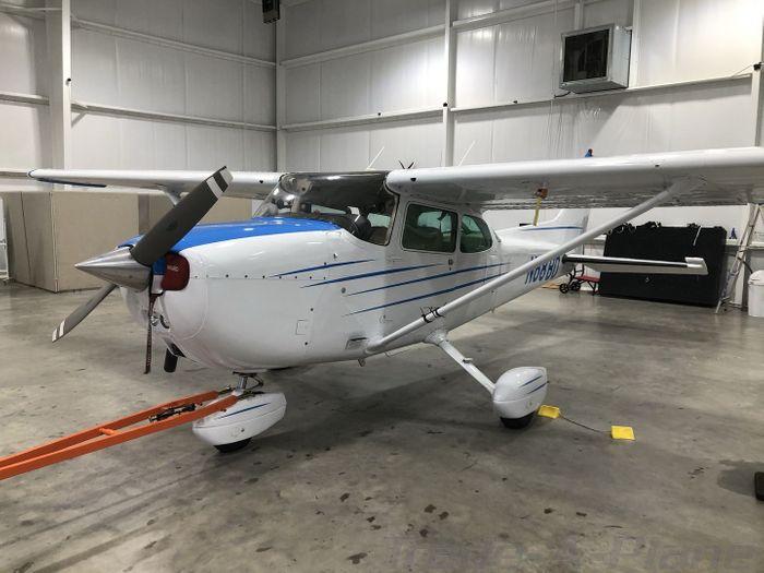 1980 CESSNA 172N SKYHAWK Photo 2