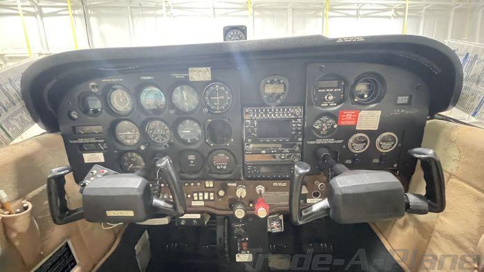 1980 CESSNA 172N SKYHAWK Photo 3