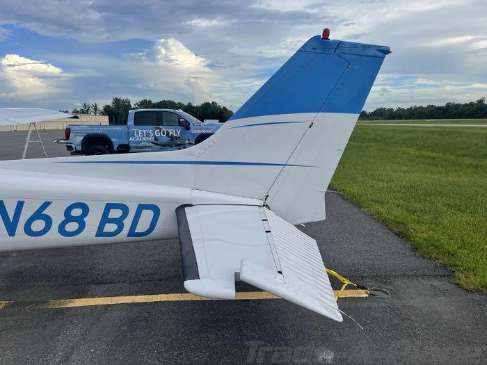 1980 CESSNA 172N SKYHAWK Photo 2