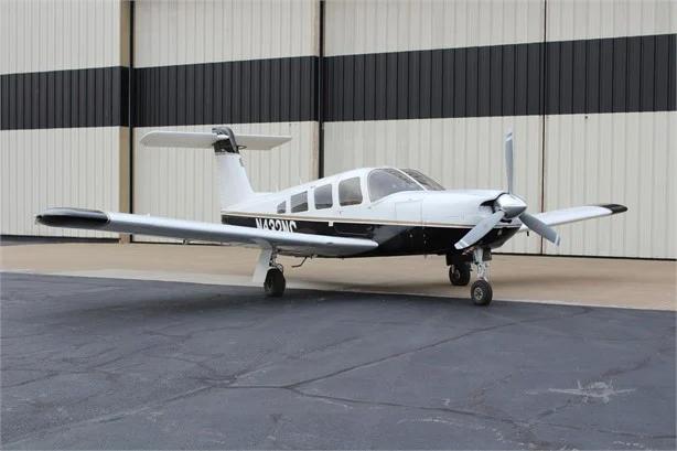 1978 PIPER LANCE II Photo 2