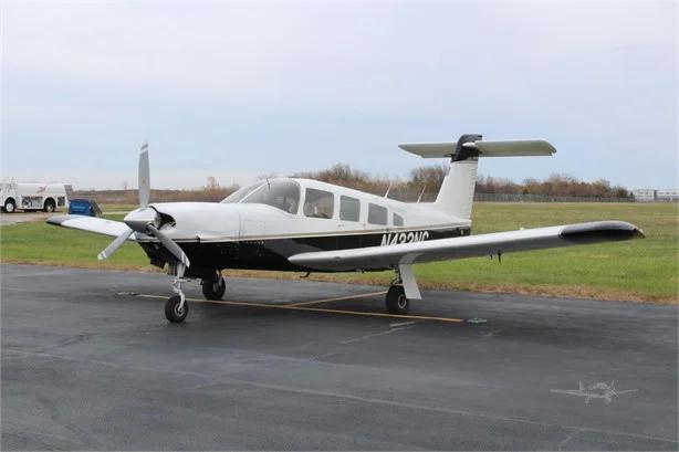 1978 PIPER LANCE II Photo 3