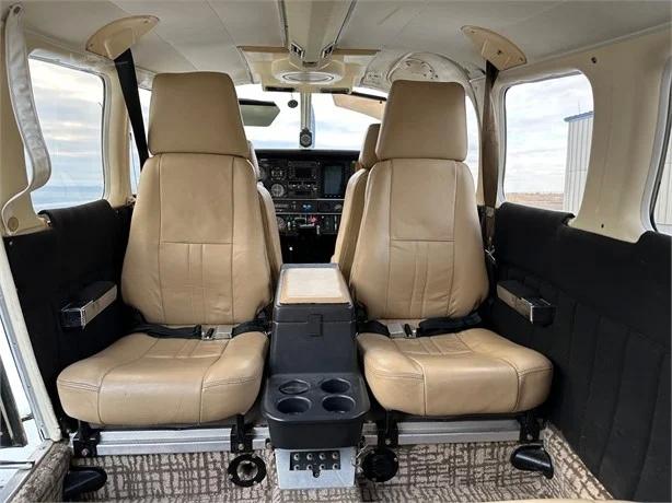 1978 PIPER LANCE II Photo 4