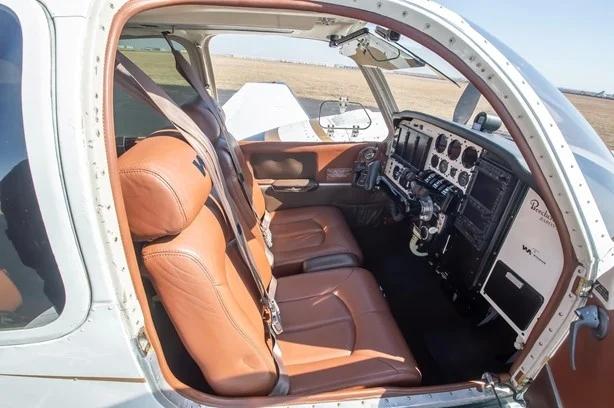 1967 BEECHCRAFT D55 BARON Photo 4