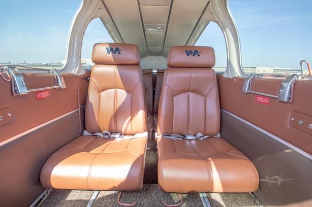 1967 BEECHCRAFT D55 BARON Photo 6