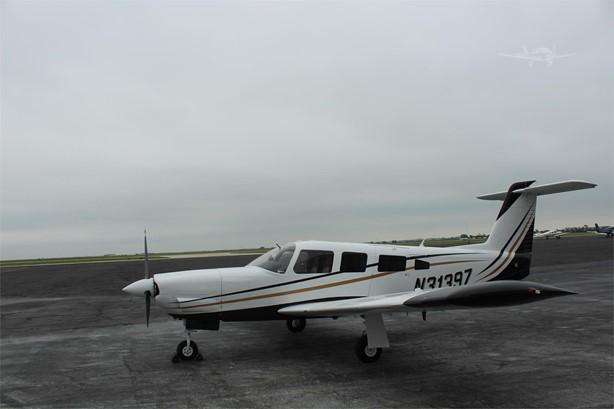 1978 PIPER LANCE II Photo 2