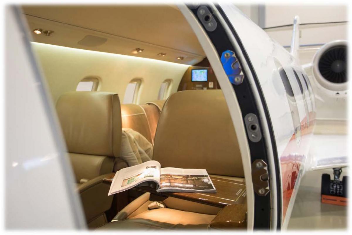 2006 Learjet 60 Photo 4