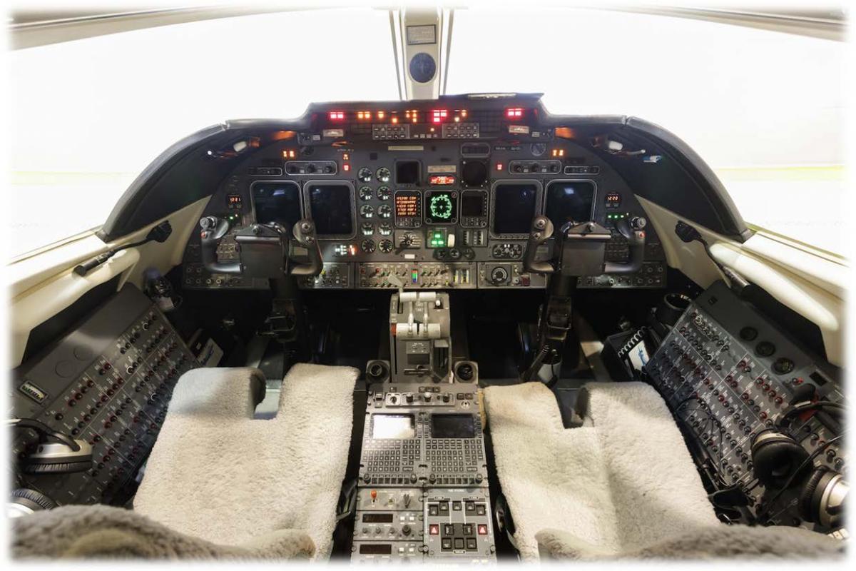 2006 Learjet 60 Photo 6