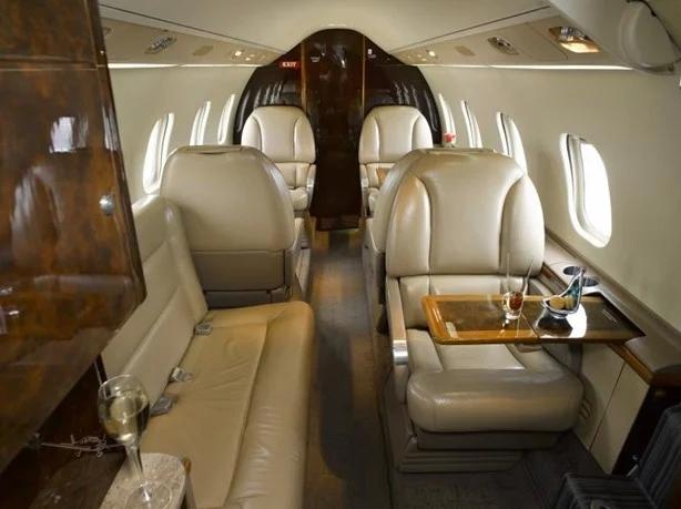 1996 LEARJET 60 Photo 4