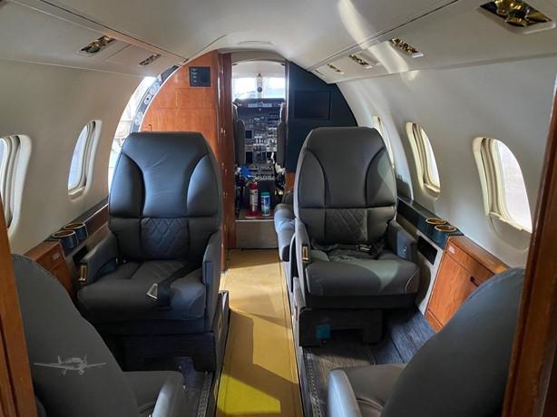 1989 LEARJET 55C Photo 3