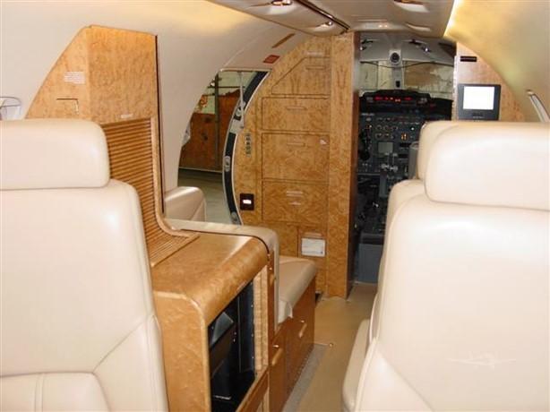 1985 LEARJET 35A Photo 4