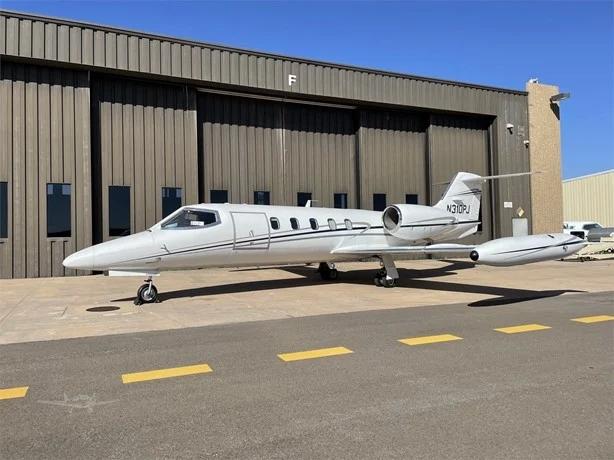 1980 LEARJET 35A Photo 3