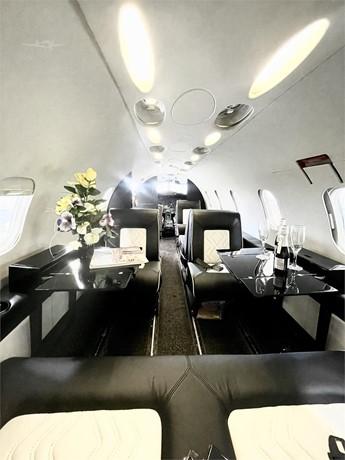 1980 LEARJET 35A Photo 5