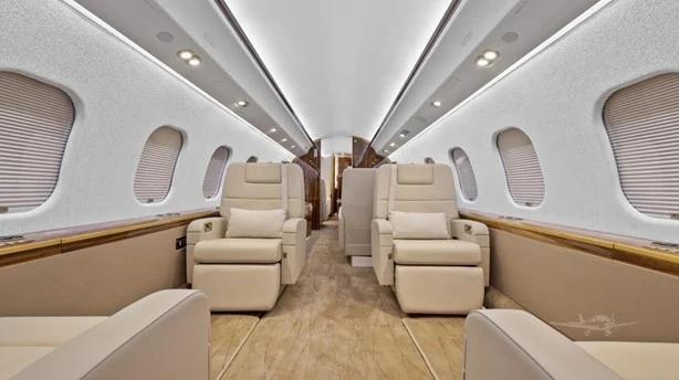 2010 BOMBARDIER GLOBAL EXPRESS XRS Photo 6