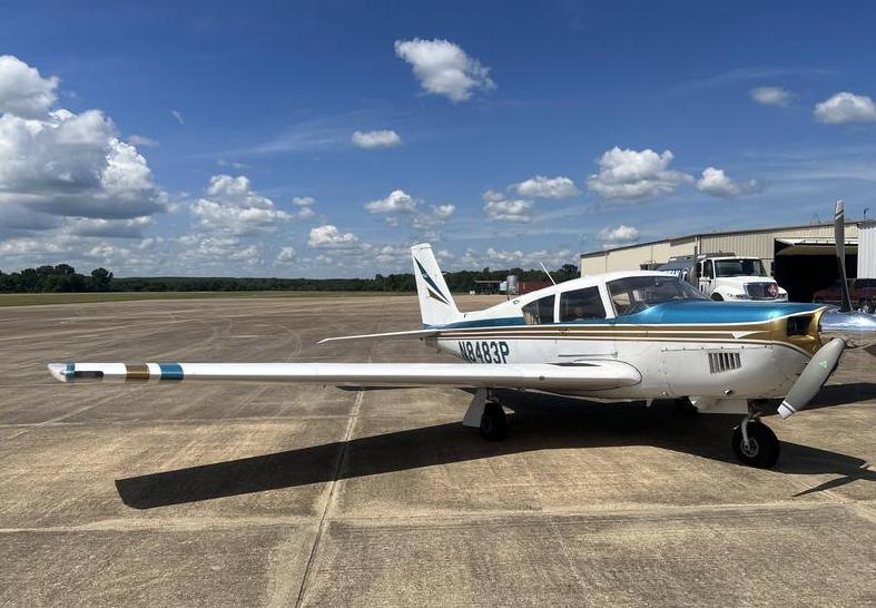 1964 Piper Comanche PA-24-400 Photo 4