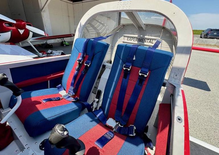 2017 Vans RV-14A Photo 2
