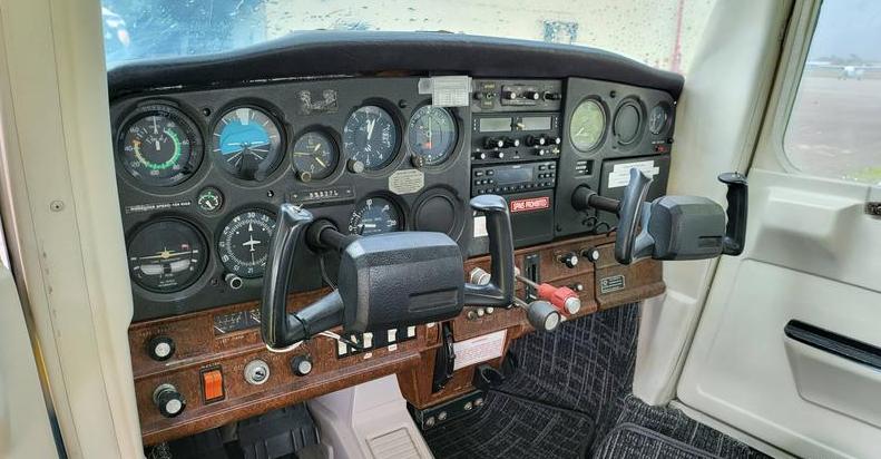 1980 CESSNA 152 II Photo 4