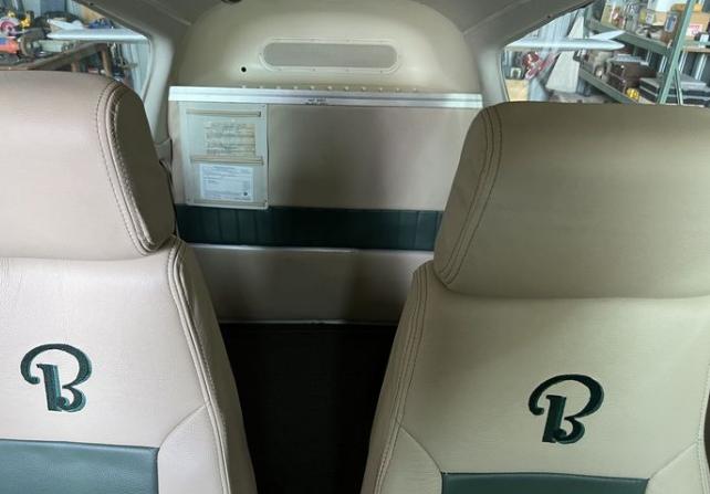 1971 BEECHCRAFT F33A BONANZA Photo 6
