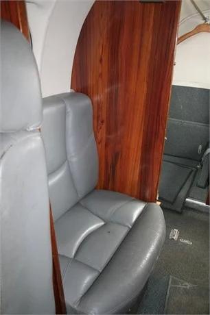 1996 BEECHCRAFT KING AIR C90B Photo 6