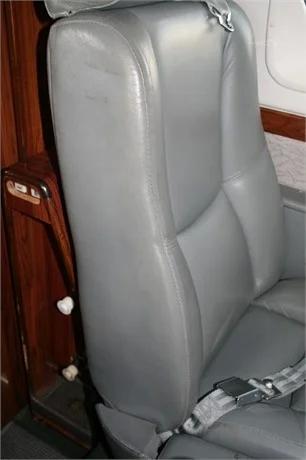 1996 BEECHCRAFT KING AIR C90B Photo 3