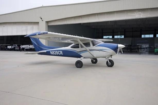 1977 CESSNA 182Q SKYLANE Photo 2
