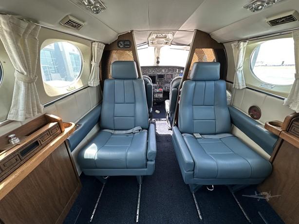 1975 CESSNA 421B Photo 7
