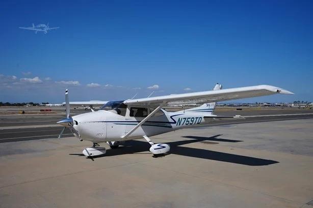 1979 CESSNA 182Q SKYLANE Photo 3