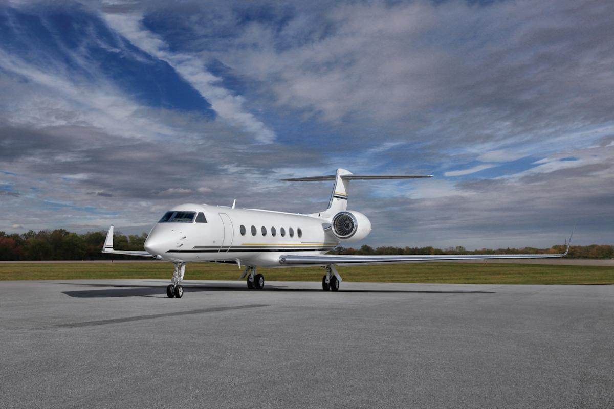 2005 Gulfstream G550 Photo 2