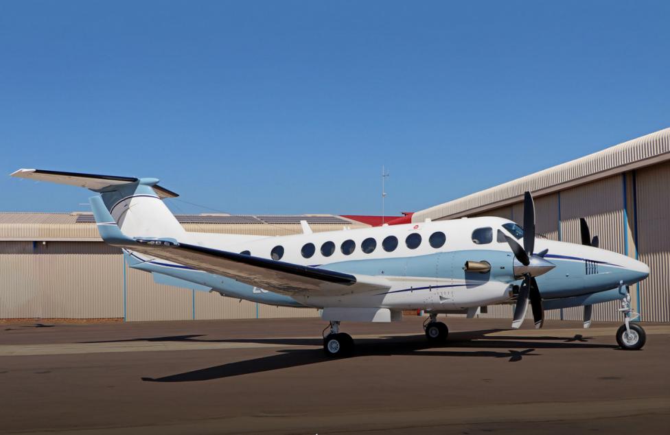 1996 Beech King Air 350 Photo 2