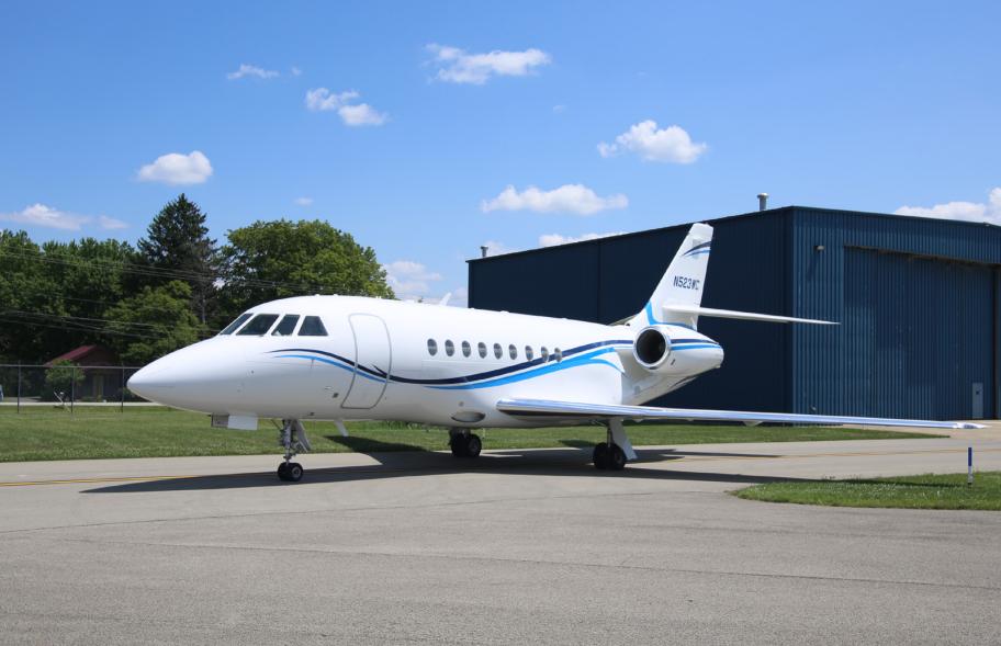 2004 Dassault Falcon 2000 Photo 2