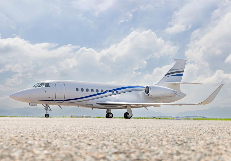 2007 Dassault Falcon 2000LX Photo 2