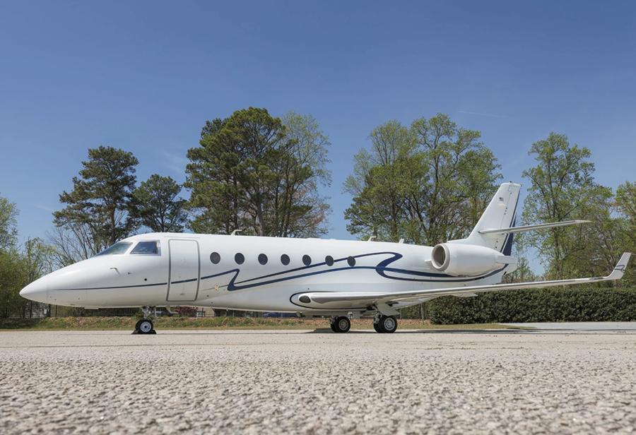 2012 Gulfstream G200 Photo 2