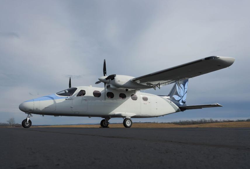 2022 Tecnam P2012 Traveller Photo 2