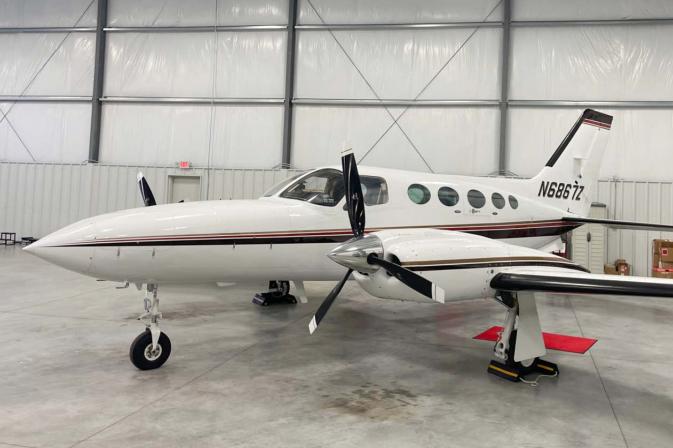 1981 Cessna 421C Photo 2