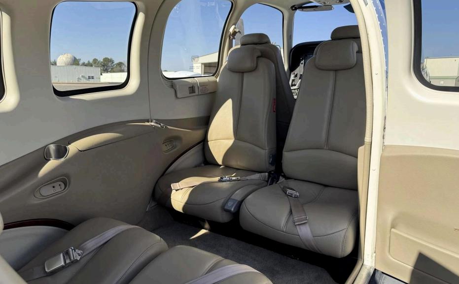 2016 BARON G58 Photo 5