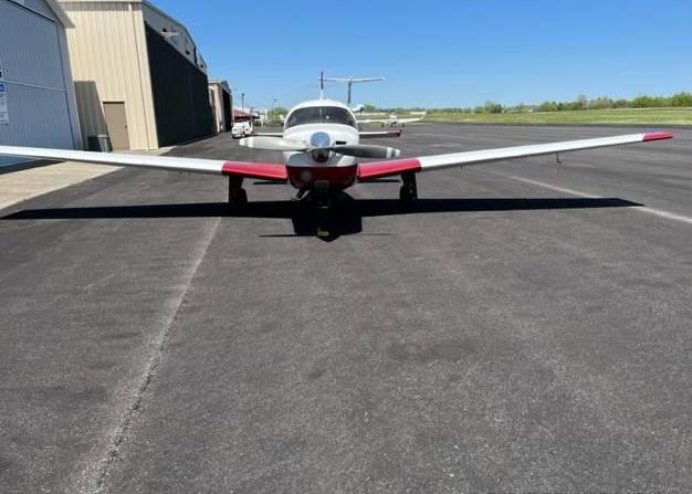 1975 Mooney M20F Photo 5