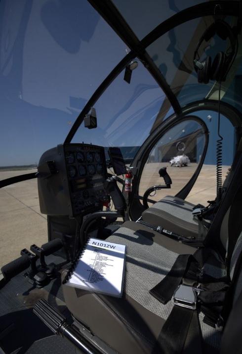 2007 SCHWEIZER 300CBI Photo 6