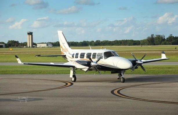 1980 PIPER NAVAJO CHIEFTAIN Photo 2