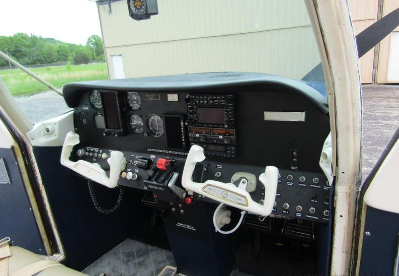 1975 Beech Sundowner  Photo 2