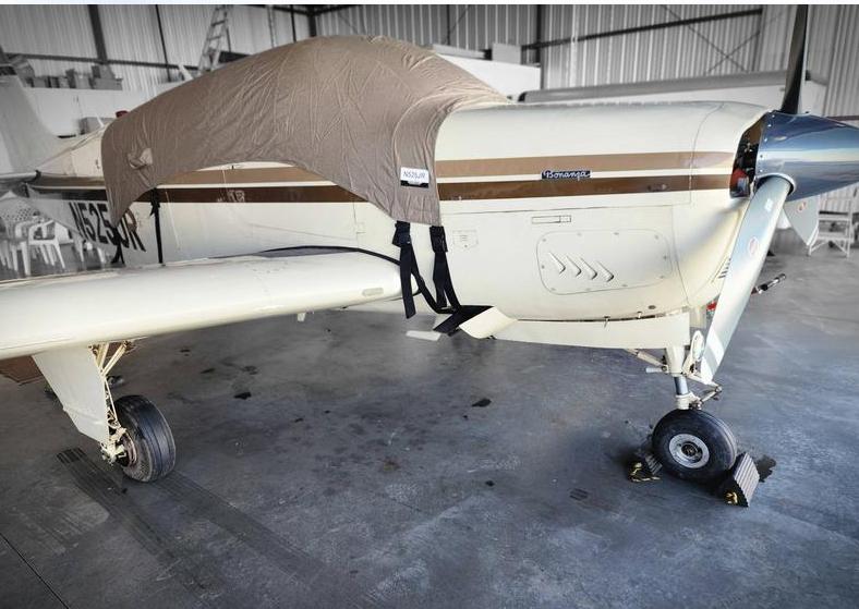 1980 Beech F33A Bonanza Photo 3