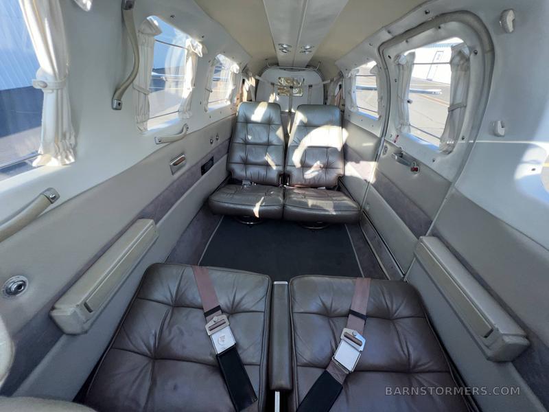 1976 Beech 58P Baron Photo 2