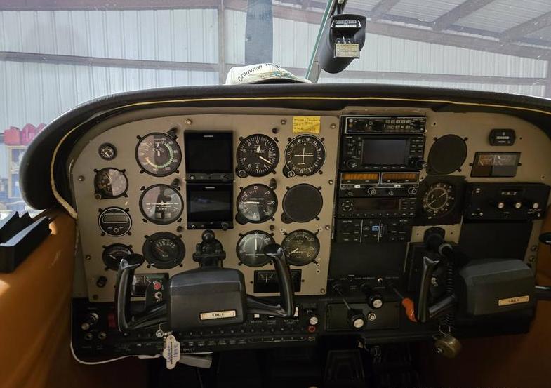 Cessna 180 Photo 4