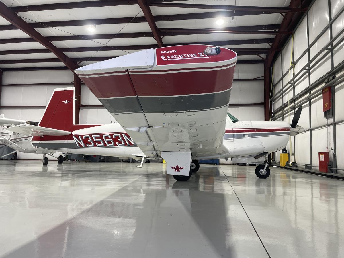 1968 Mooney Executive 21 M20F Photo 2