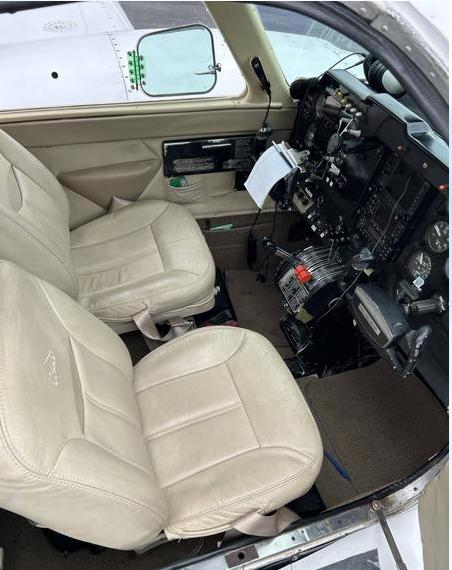 1966 Cessna 310L Photo 6