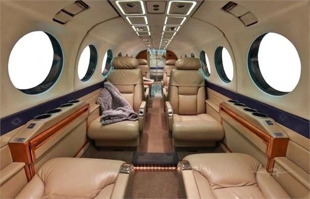 2007 BEECHCRAFT KING AIR 350 Photo 5
