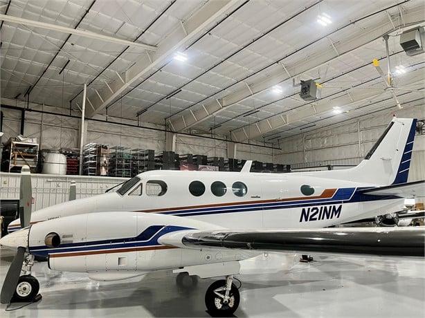 1980 BEECHCRAFT KING AIR E90 Photo 2