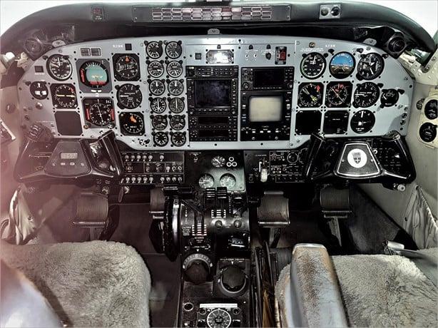 1980 BEECHCRAFT KING AIR E90 Photo 4
