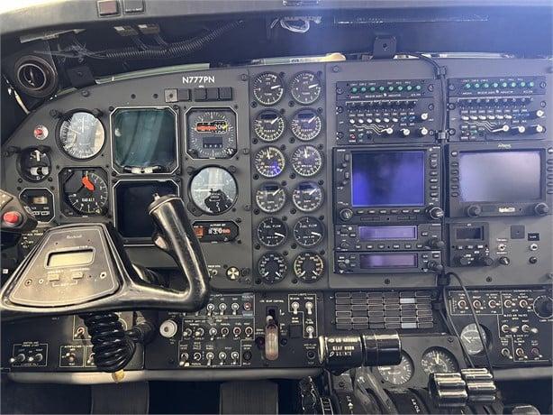 1997 BEECHCRAFT KING AIR B200 Photo 4