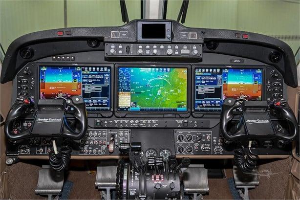 2016 BEECHCRAFT KING AIR 350I Photo 3