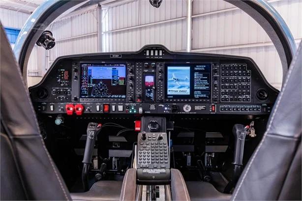2016 DIAMOND DA62 Photo 5