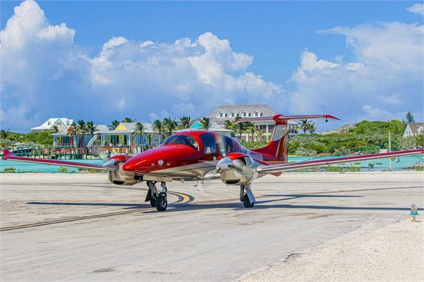 2020 DIAMOND DA62 Photo 3